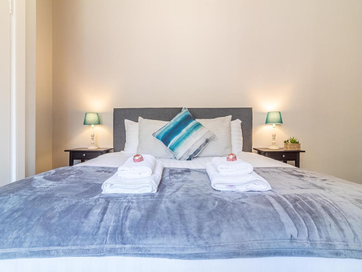 Pass The Keys Spacious And Homely Flat On The Royal Mile EDI Exteriér fotografie