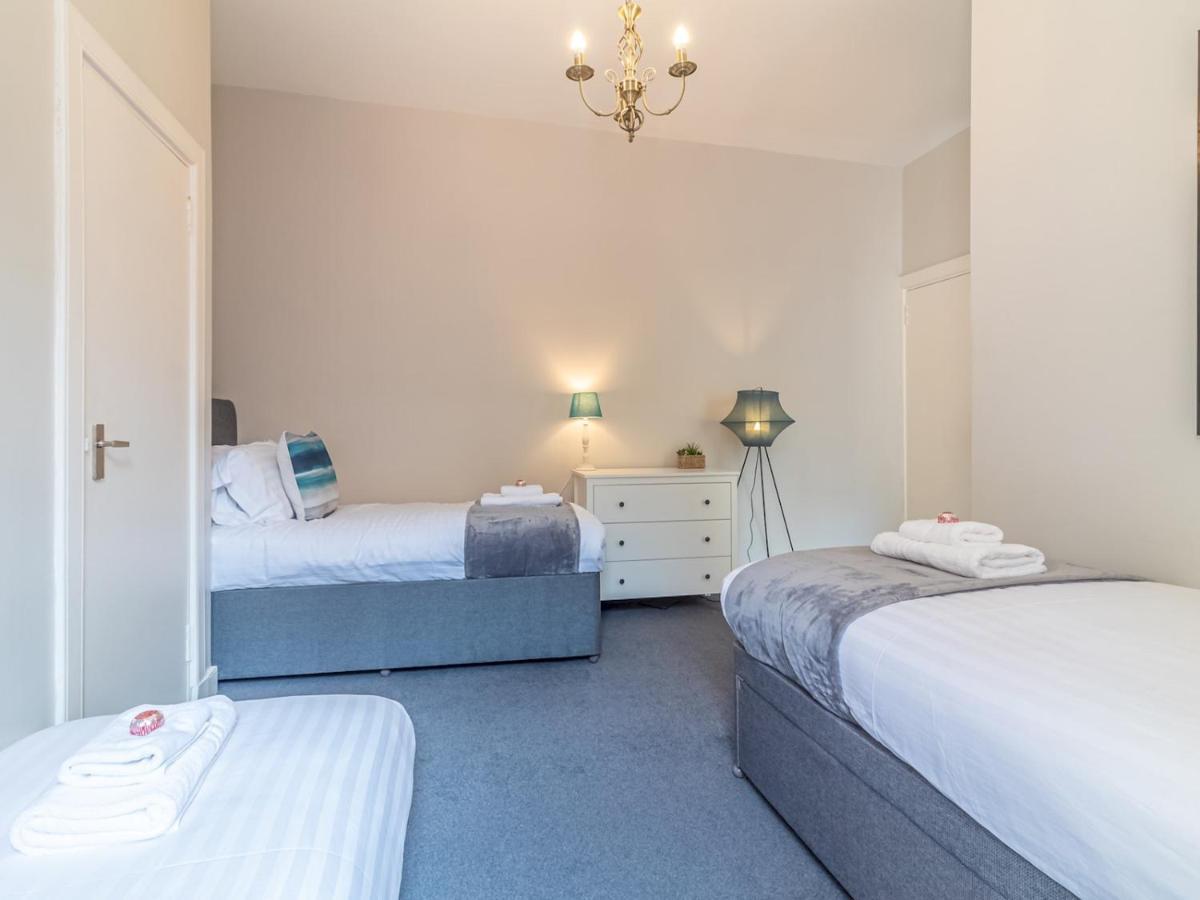 Pass The Keys Spacious And Homely Flat On The Royal Mile EDI Exteriér fotografie