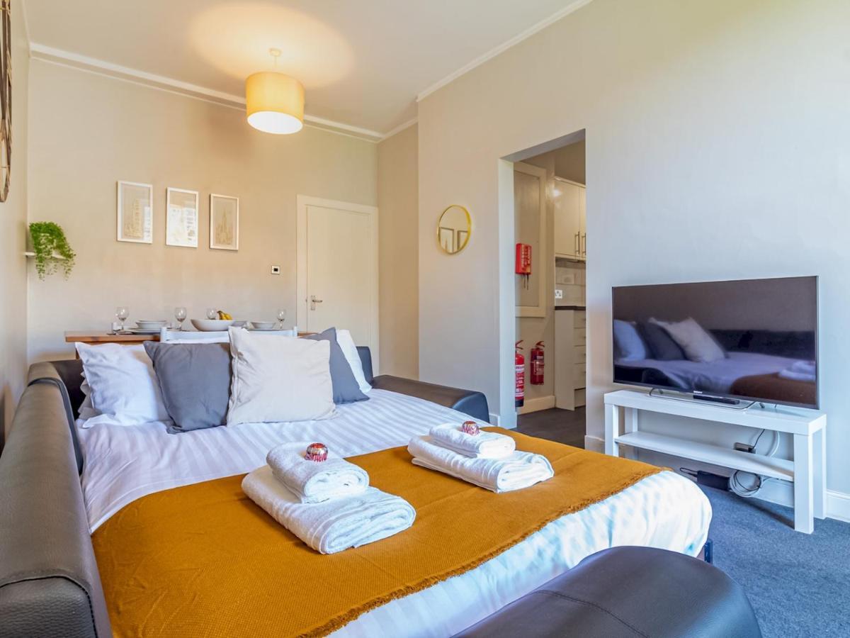 Pass The Keys Spacious And Homely Flat On The Royal Mile EDI Exteriér fotografie