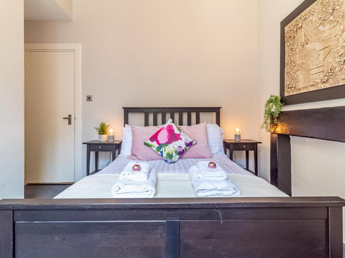 Pass The Keys Spacious And Homely Flat On The Royal Mile EDI Exteriér fotografie